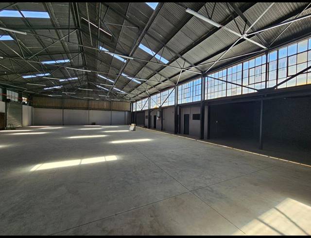 800M² WAREHOUSE TO LET IN BENROSE